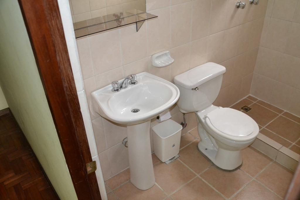 Hostel Porvenir Ла-Пас Номер фото